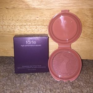 Tarte blush